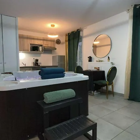 Apartmán Jacuzzi 