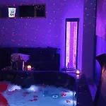 Διαμέρισμα Jacuzzi 