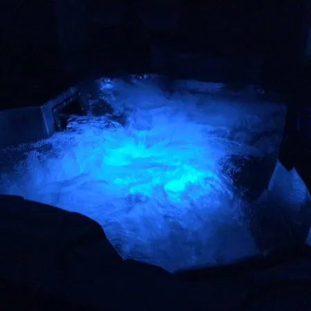 Apartment Jacuzzi 
