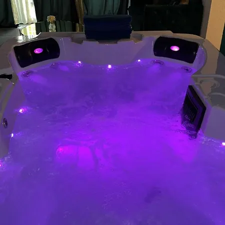 아파트 Jacuzzi 